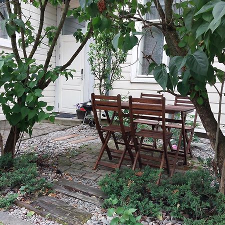Remontoitu Asunto Vanhassa Talossa - Renovated Apartment At The Heart Of Turku Esterno foto